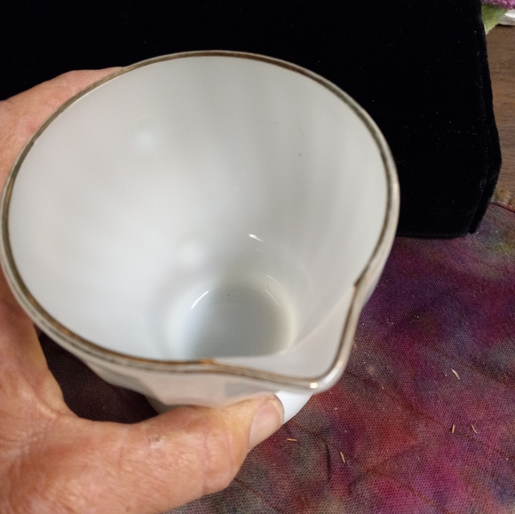 Vintage Anchor Hocking Fire King White Milk Glass Creamer Swirl - Picture 12 of 14